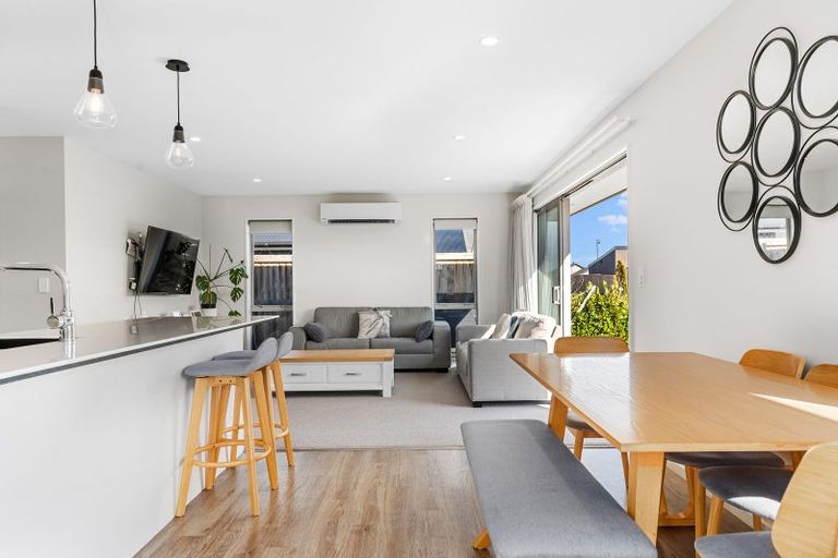 Photo of property in 66 Stationmasters Way, Prebbleton, 7604