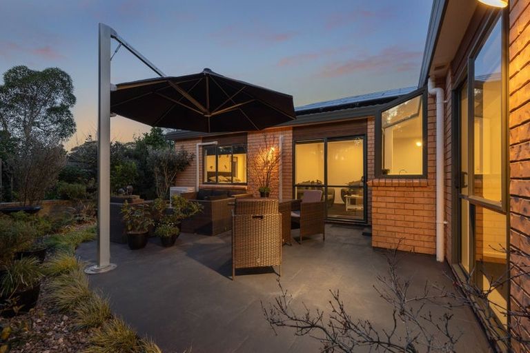 Photo of property in 11 Harry Shaw Way, Raumati South, Paraparaumu, 5032