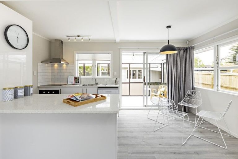 Photo of property in 19 Haddon Street, Mangere East, Auckland, 2024