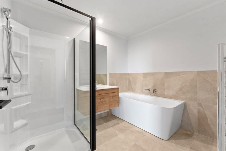 Photo of property in 12 Booker Drive, Tuakau, 2121