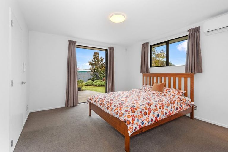 Photo of property in 25 Roberts Road, Hei Hei, Christchurch, 8042