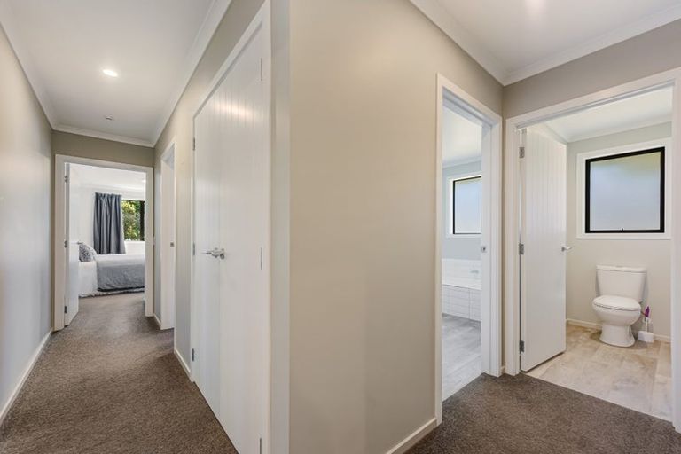 Photo of property in 10 Les Wakefield Road, Mapua, 7005