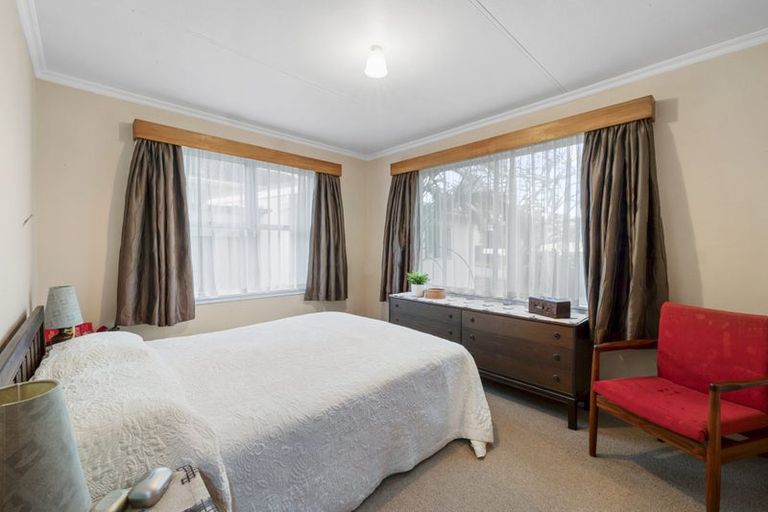 Photo of property in 5 Lydford Place, Spotswood, New Plymouth, 4310