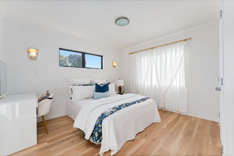 Photo of property in 14a Strid Road, Te Atatu South, Auckland, 0610