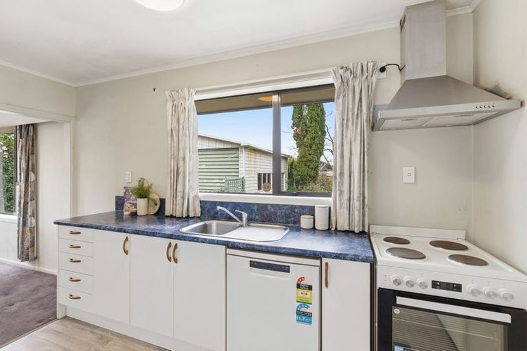 Photo of property in 9 Appleby Crescent, Burnside, Christchurch, 8053