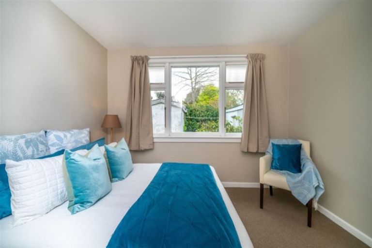 Photo of property in 2/27 Devonport Lane, St Albans, Christchurch, 8014