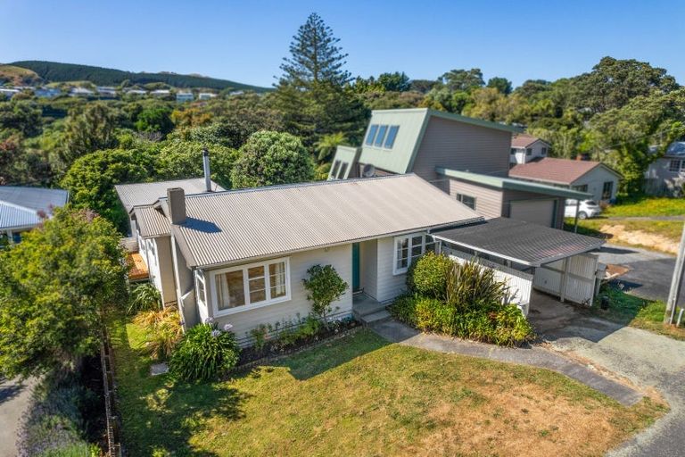 Photo of property in 75 Rawhiti Road, Pukerua Bay, 5026