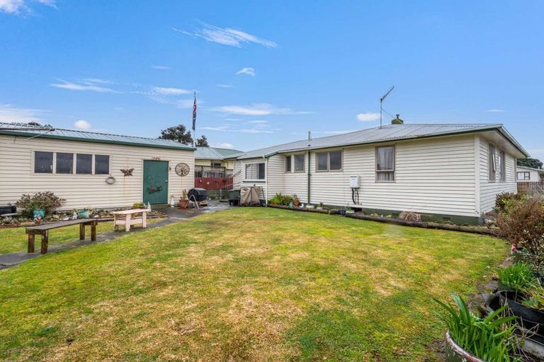 Photo of property in 14 Tainui Street, Castlecliff, Whanganui, 4501