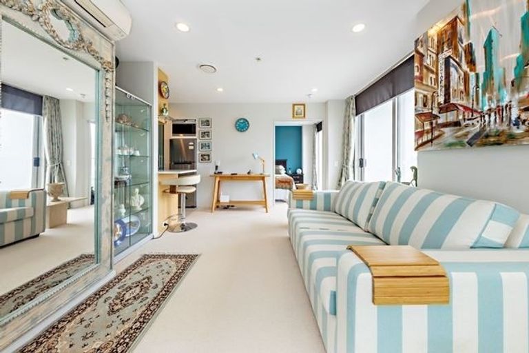 Photo of property in 1602/17 Osterley Way, Manukau, Auckland, 2104