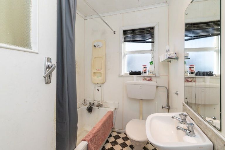 Photo of property in 1206 Norfolk Crescent, Mayfair, Hastings, 4122