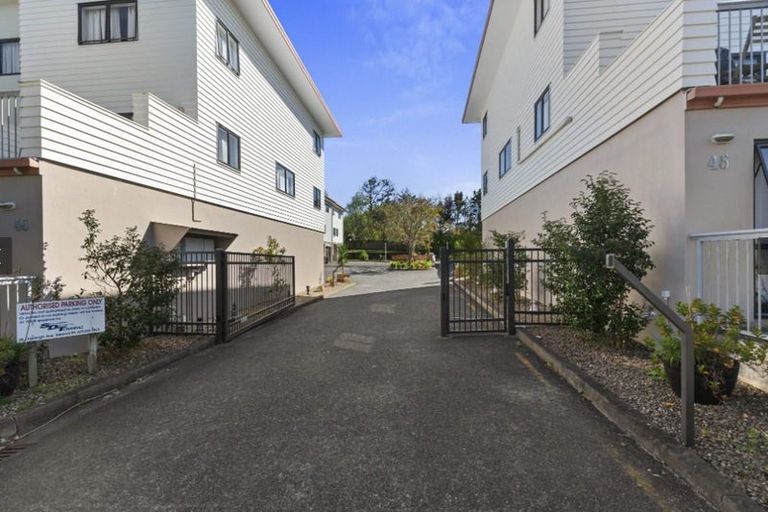Photo of property in 11/46 Carlos Drive, Flat Bush, Auckland, 2016