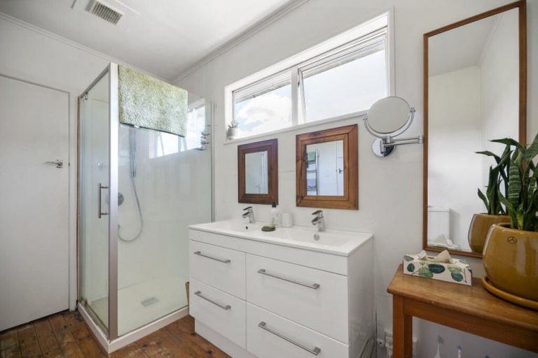 Photo of property in 105 Tongue Farm Road, Matakana, 0985