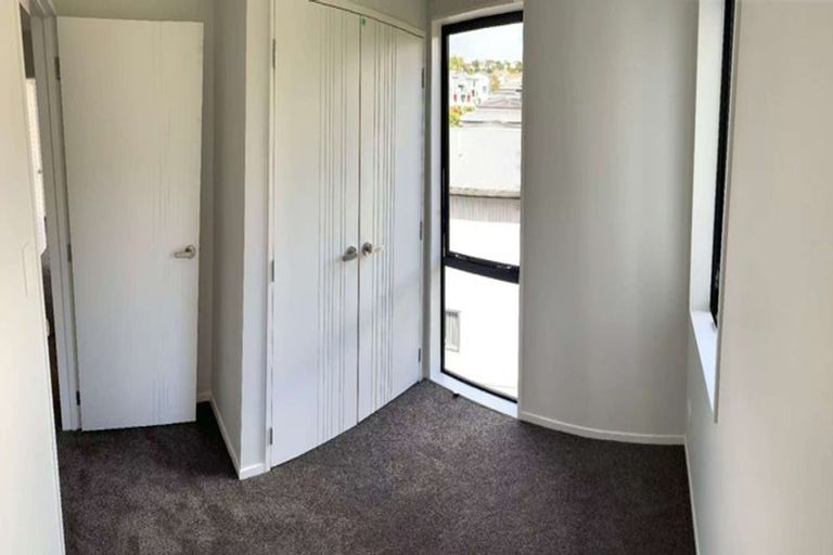 Photo of property in 66 Makamaka Lane, Albany Heights, Auckland, 0632