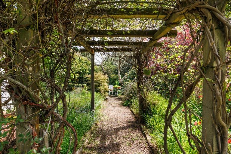 Photo of property in 135 Zigzag Road, Pohangina, Feilding, 4775