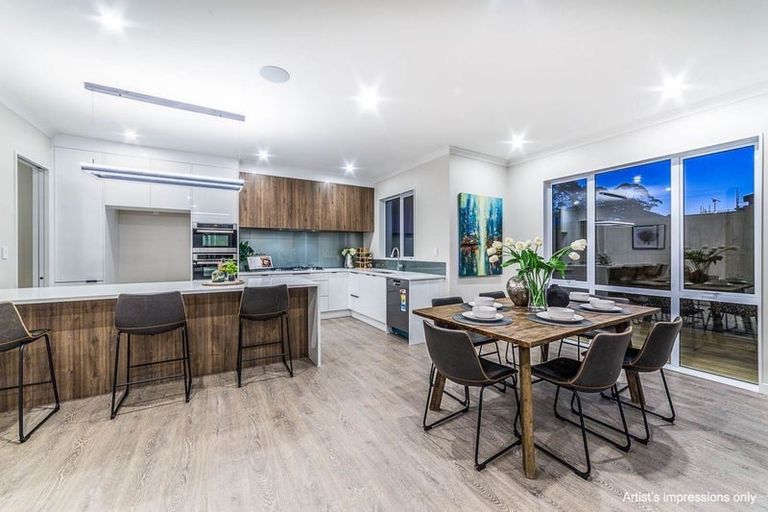 Photo of property in 5 Kokotea Road, Massey, Auckland, 0614