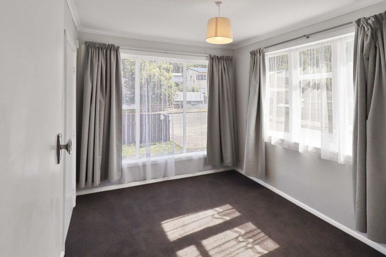 Photo of property in 14 Mcgowan Road, Wainuiomata, Lower Hutt, 5014