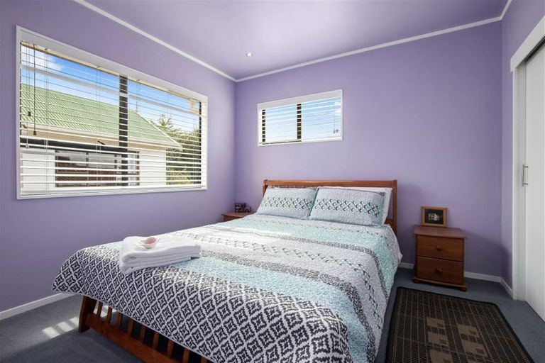 Photo of property in 59 Riverside Drive, Waiuku, 2123