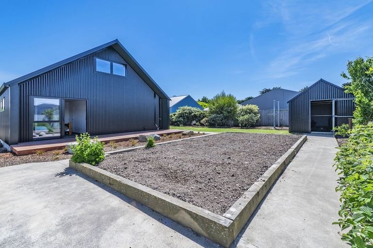 Photo of property in 16 Glen Oak Drive, Kirwee, Darfield, 7571