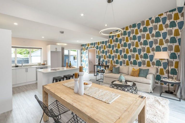 Photo of property in 8 Mahupuku Street, Greytown, 5712