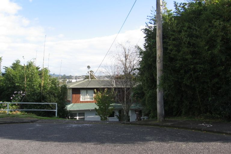 Photo of property in 11a River Road, Te Atatu Peninsula, Auckland, 0610