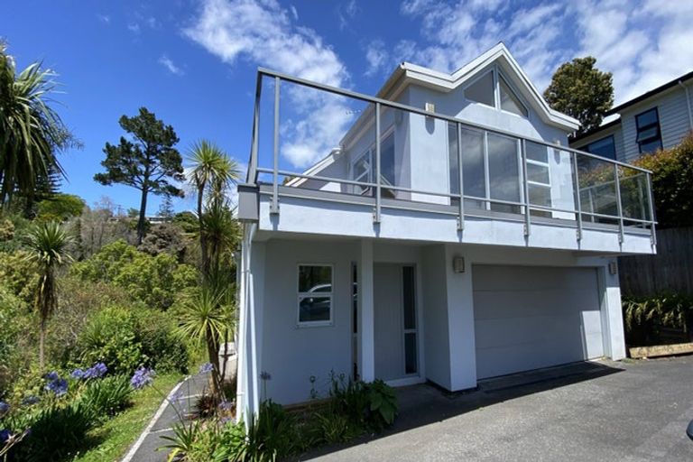 Photo of property in 34 Helvetia Drive, Browns Bay, Auckland, 0630