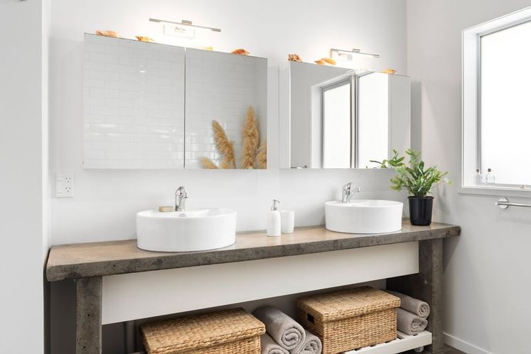 Photo of property in 14 Pairuku Lane, Peka Peka, Waikanae, 5391