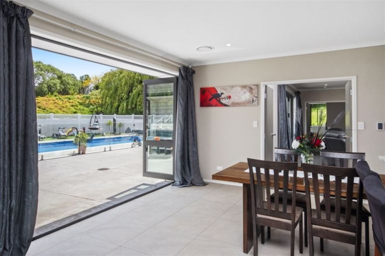 Photo of property in 2d Country Club Lane, Waiuku, 2123