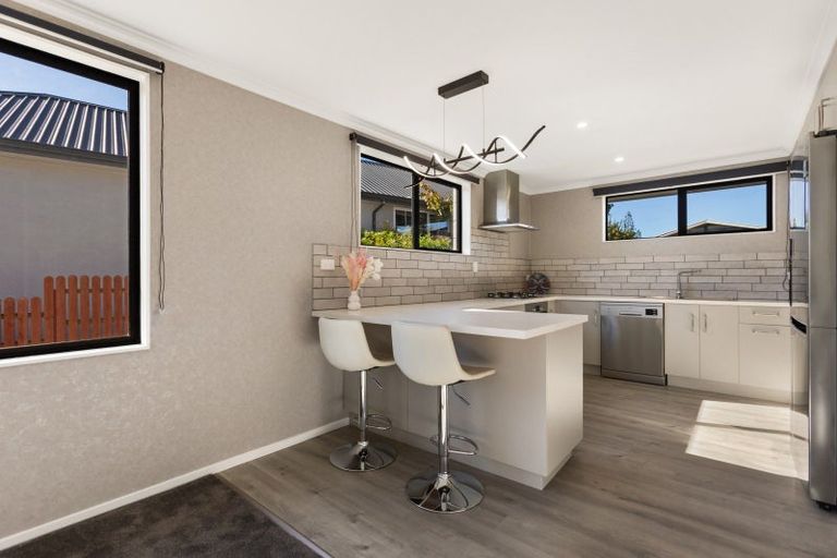 Photo of property in 70 Newcastle Street, Clyde, 9330