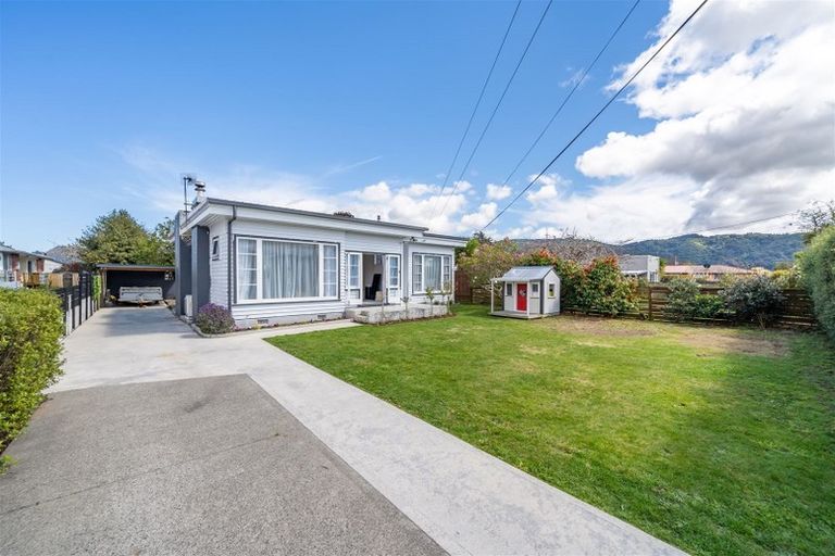 Photo of property in 16 Liverpool Street, Trentham, Upper Hutt, 5018