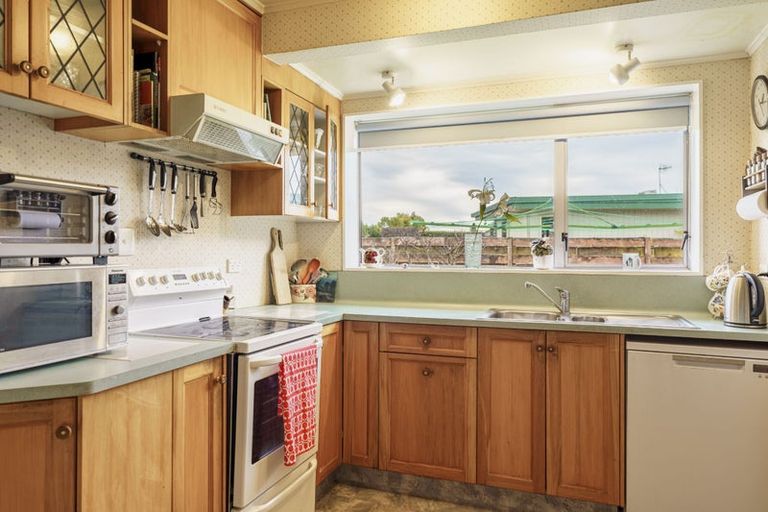 Photo of property in 57a Avenue Road, Greenmeadows, Napier, 4112