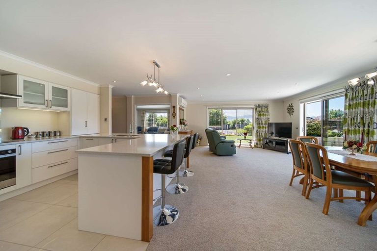 Photo of property in 48 Hagart-alexander Drive, Mosgiel, 9024