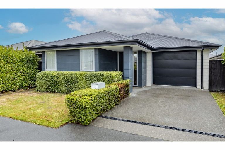 Photo of property in 16 George Square West, Wigram, Christchurch, 8025