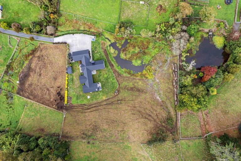 Photo of property in 13 Tari Road, Pukeatua, 3880