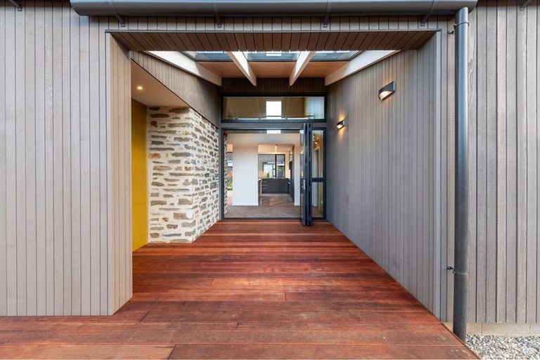 Photo of property in 3 Mcdonald Street, Wanaka, 9305