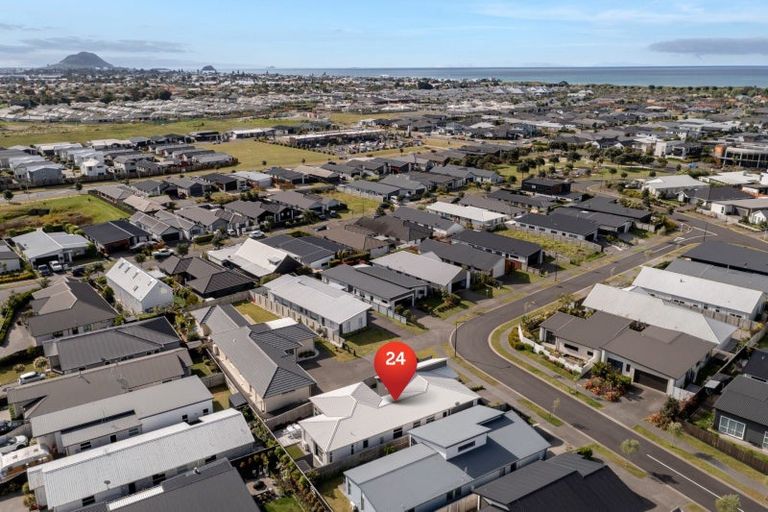 Photo of property in 24 Knightia Drive, Papamoa Beach, Papamoa, 3118