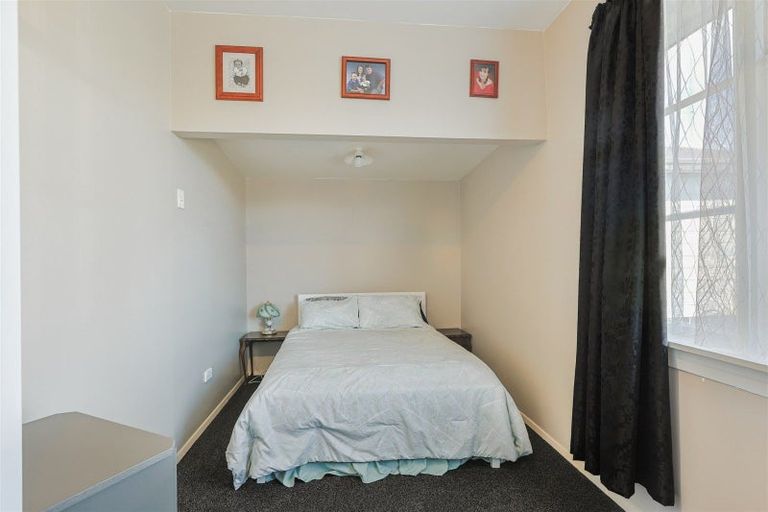 Photo of property in 55 Wakefield Street, Westport, 7825