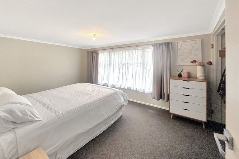 Photo of property in 3 Lincoln Road, Carterton, 5713
