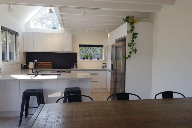 Photo of property in 98a Memorial Avenue, Ilam, Christchurch, 8053