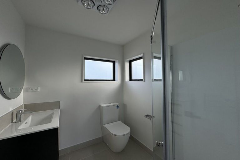 Photo of property in 16 Elegant Lane, Ranui, 0612