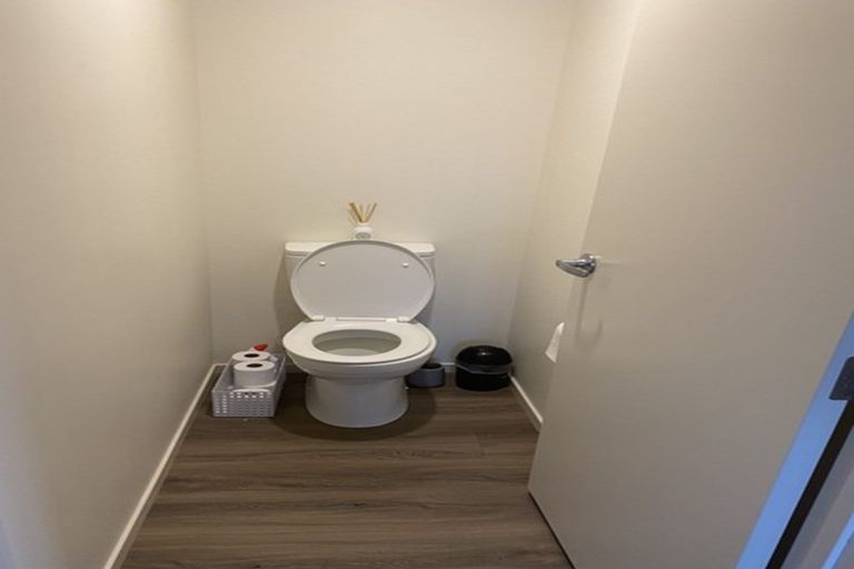 Photo of property in 133r Kaitemako Road, Welcome Bay, Tauranga, 3175