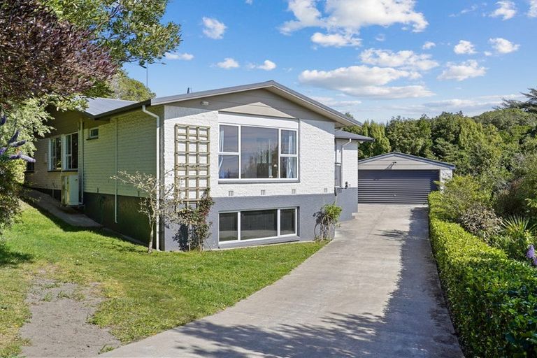 Photo of property in 1 Takahe Drive, Cashmere, Christchurch, 8022