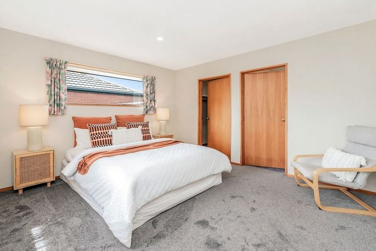 Photo of property in 128 Yaldhurst Road, Sockburn, Christchurch, 8042