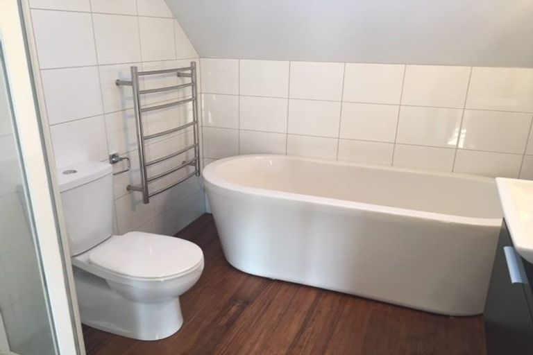 Photo of property in 18b Churchill Street, Christchurch Central, Christchurch, 8013