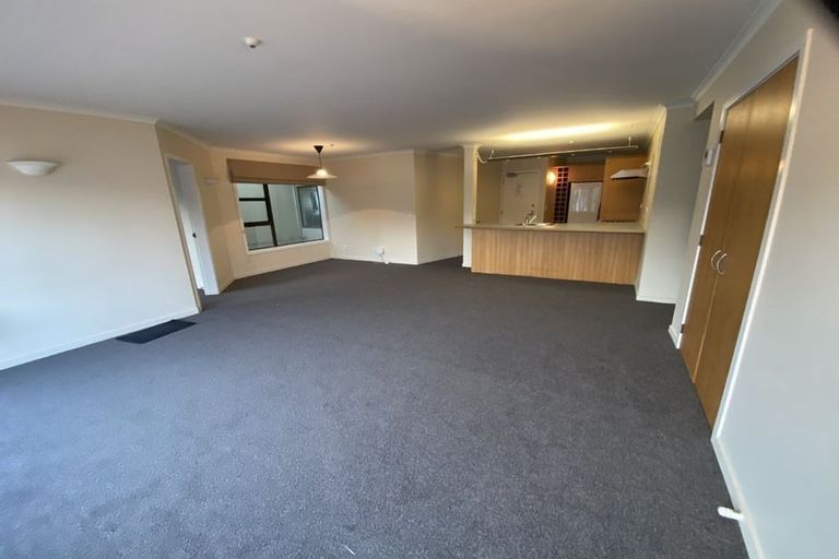 Photo of property in Endeavour Apartments, 125u6 Thorndon Quay, Pipitea, Wellington, 6011