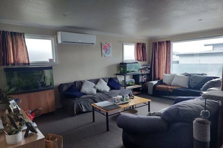 Photo of property in 44 Seymour Street, Hornby, Christchurch, 8042