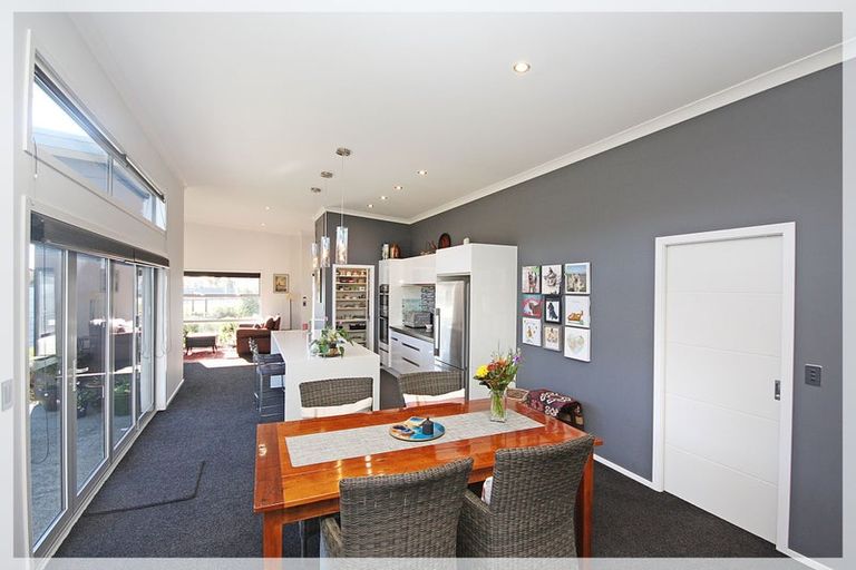 Photo of property in 28 Andrews Street, Foxton Beach, Foxton, 4815