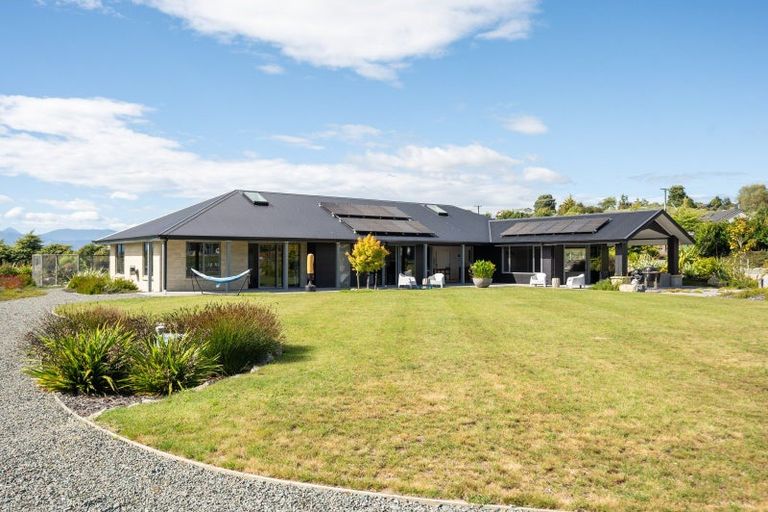 Photo of property in 132 Seaton Valley Road, Mapua, 7173
