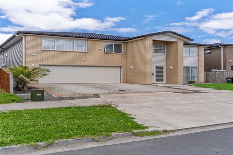 Photo of property in 13 Eastfield Avenue, Flat Bush, Auckland, 2019
