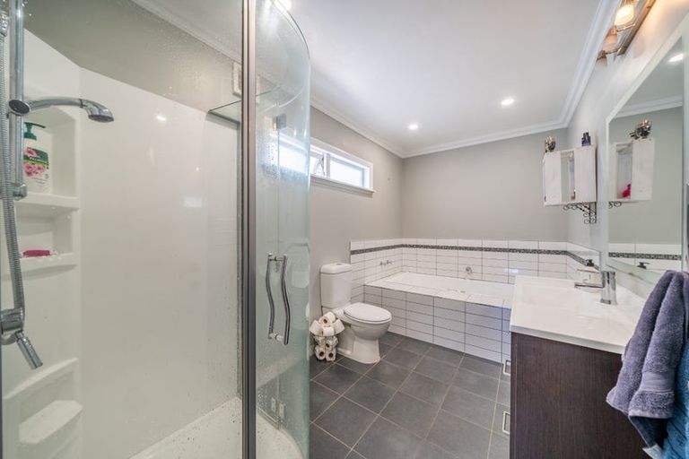 Photo of property in 63 Ward Street, Wallaceville, Upper Hutt, 5018