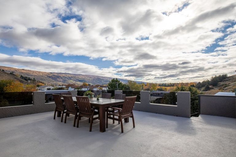 Photo of property in 5 Teviot Street, Roxburgh, 9500